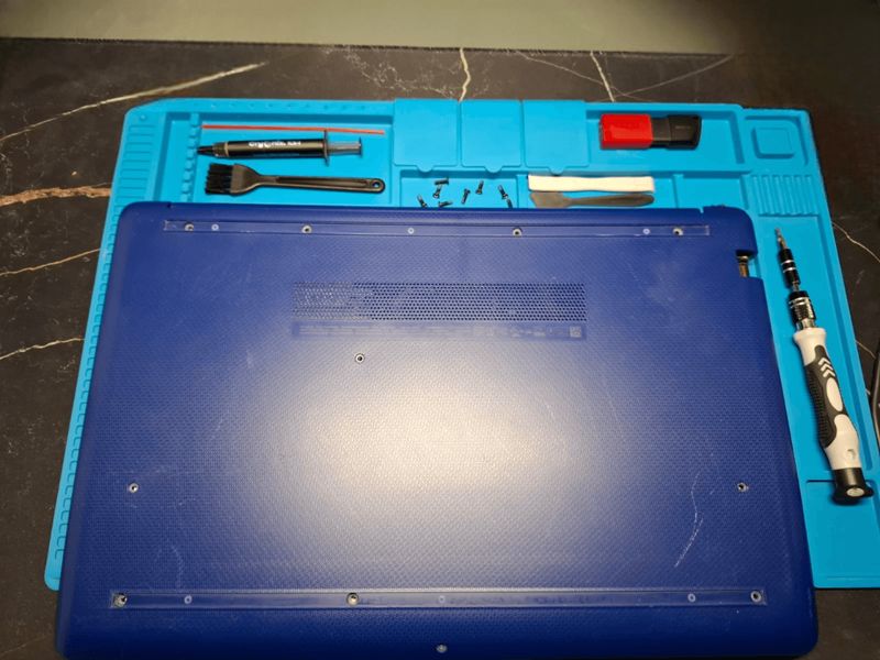 Computadora, reverso
